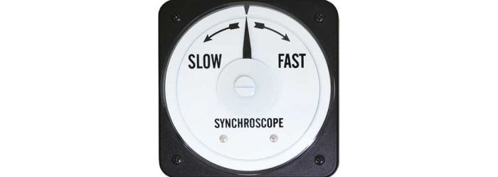 Synchronization by a Synchroscope